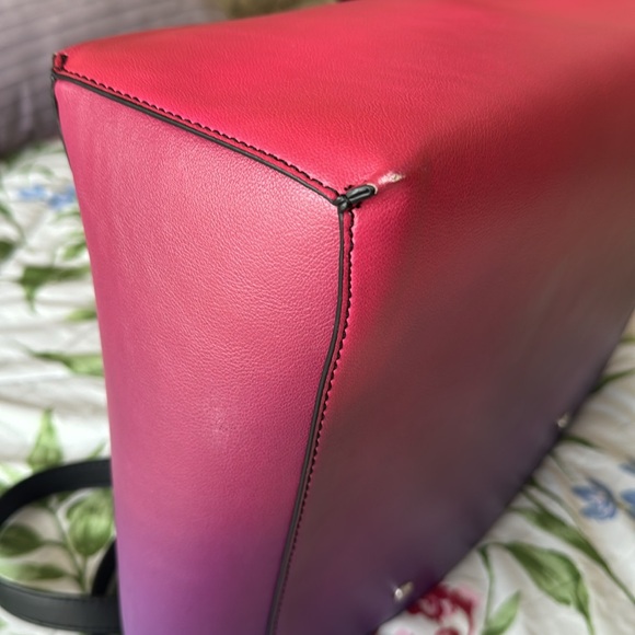 Karl Lagerfeld Paris Zipper Pink/Purple Ombré Tote With Keychain - Picture 13 of 16